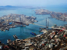 В Госдуме предложили распространить режим свободного порта на ключевые порты ДФО и Арктики