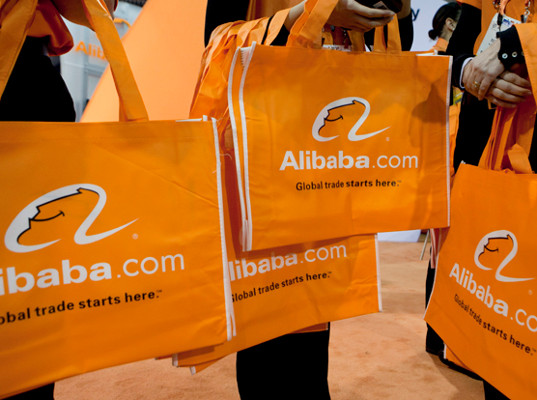 Alibaba начнет продавать в России продукты